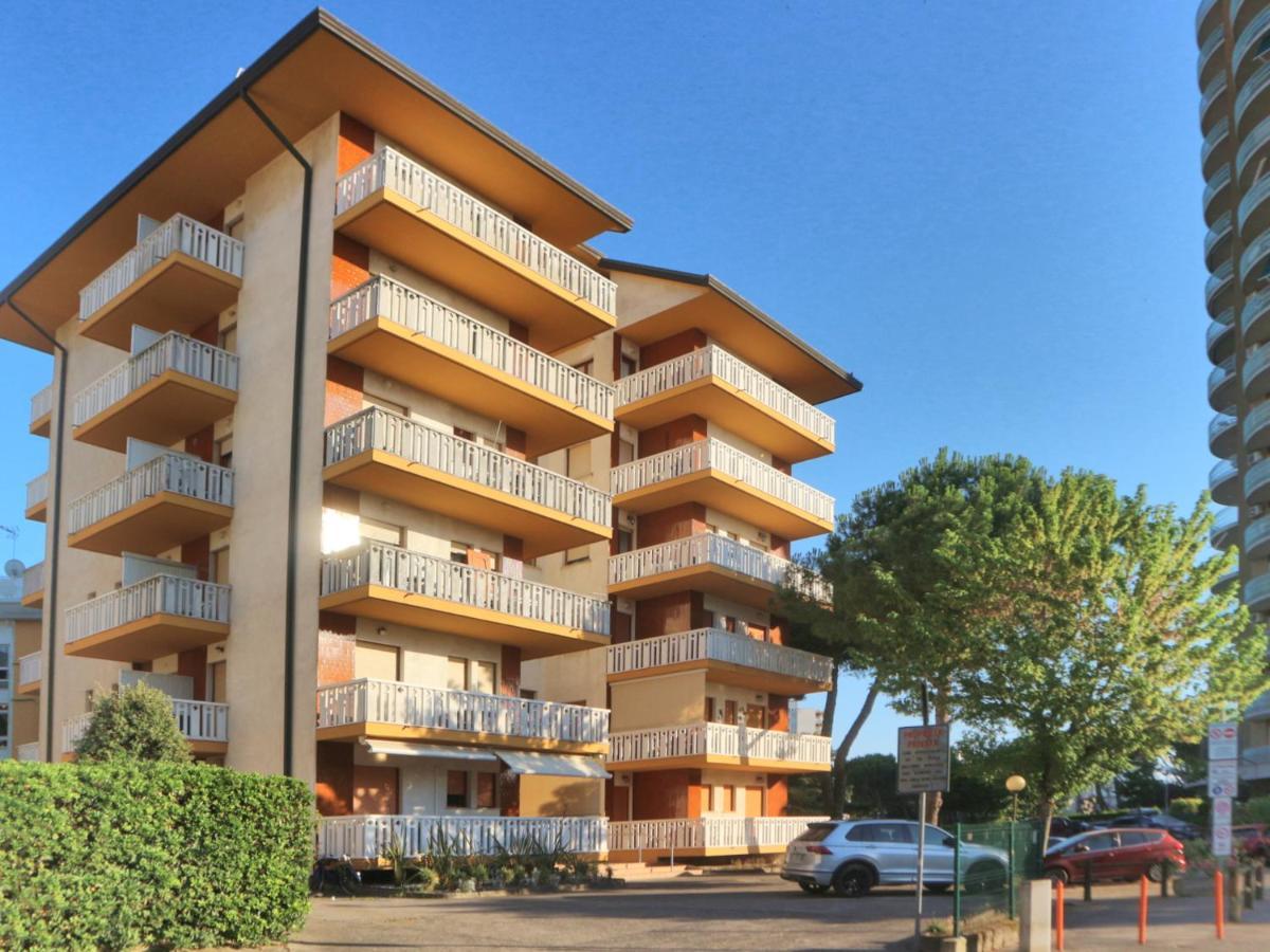Lucerna Apartment *